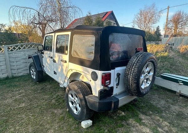 Jeep Wrangler cena 39977 przebieg: 146000, rok produkcji 2015 z Poznań małe 56